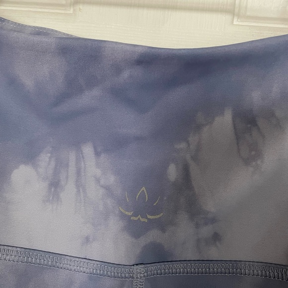 Beyond Yoga Olympus High Waisted Midi Ankle Legging in Serene Blue Smoke Large - Picture 5 of 6